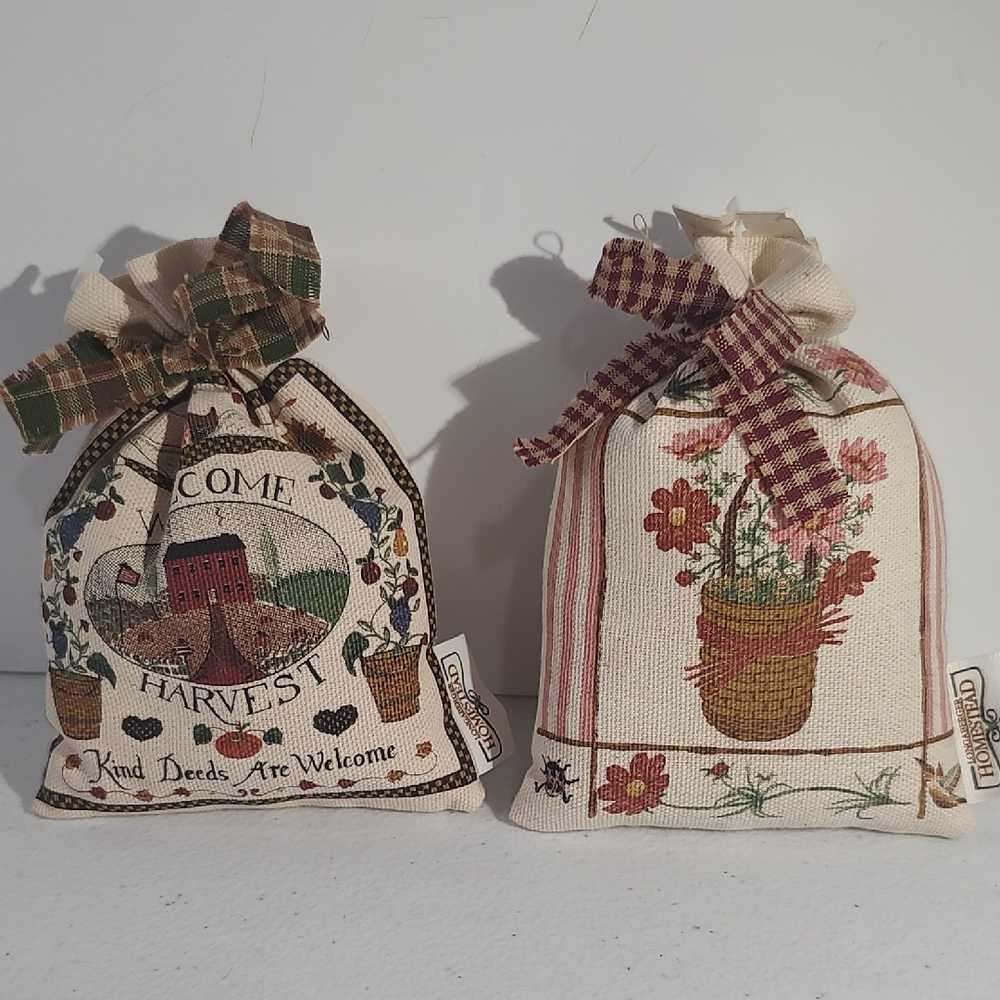 2 Decorative Harvest And Floral Scented Sachets From Longaberger Homestead